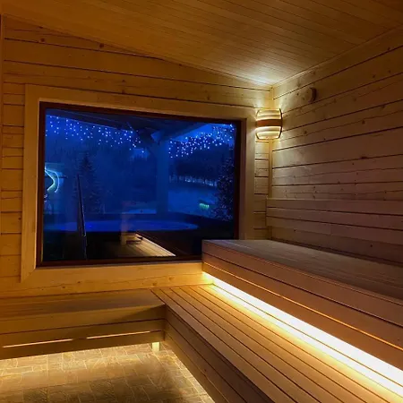 Mountain Krystal Hotel *