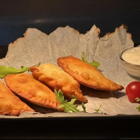 Mountain Krystal 酒店 布克维
