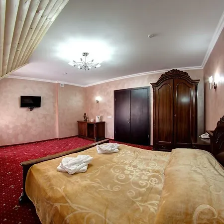 горный кристал Отель Буковель