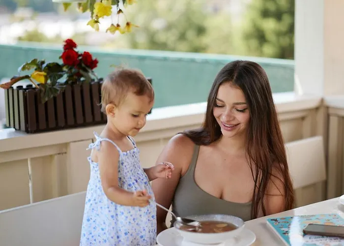 Mountain Krystal 酒店