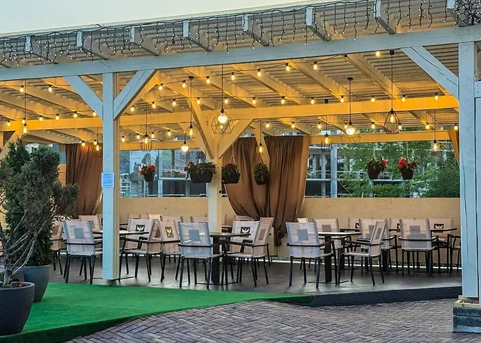 酒店 Mountain Krystal *