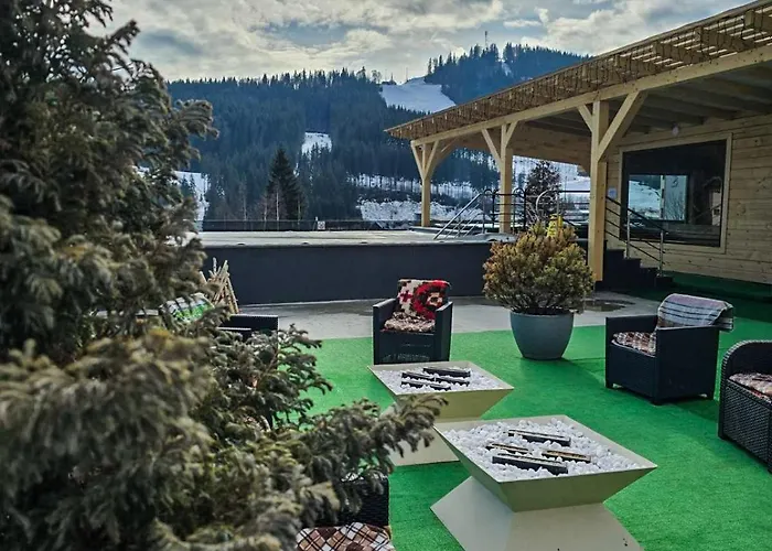 Mountain Krystal 酒店 布克维